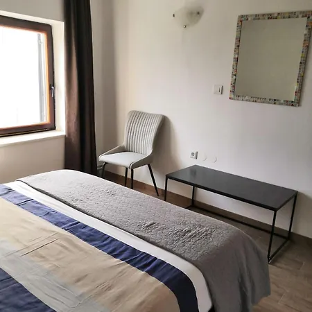 Rosemarin Apartma Koper